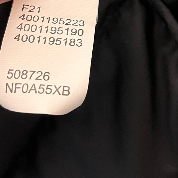 SOLD The North Face Minoqua Down Jacket Black Womens Small NF0A55XB 550 Fill 3/3 - Picture 11 of 13